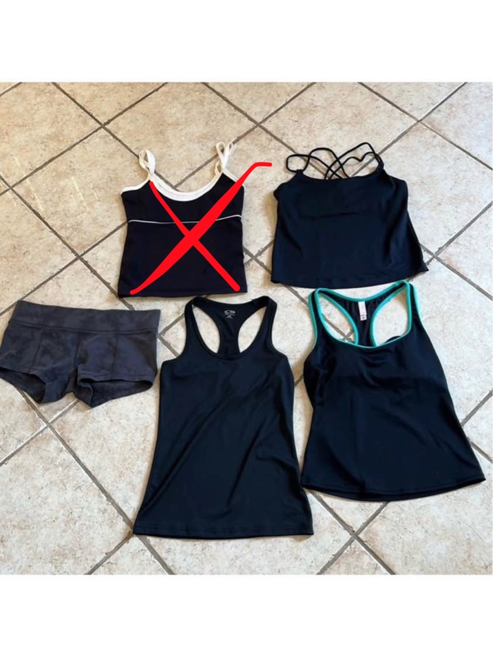 Work out active wear/ gym bundle 5 tops and 1 shorts xs and small new